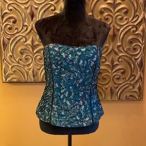 WHMB strapless top